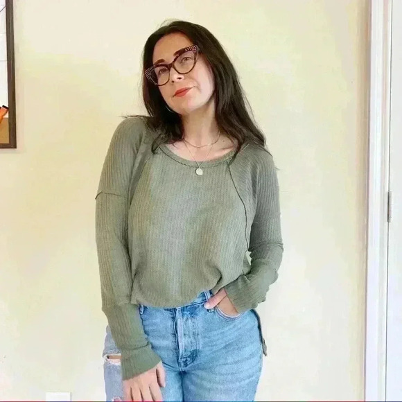 Olive long sleeve waffle knit top - Picture 3 of 4